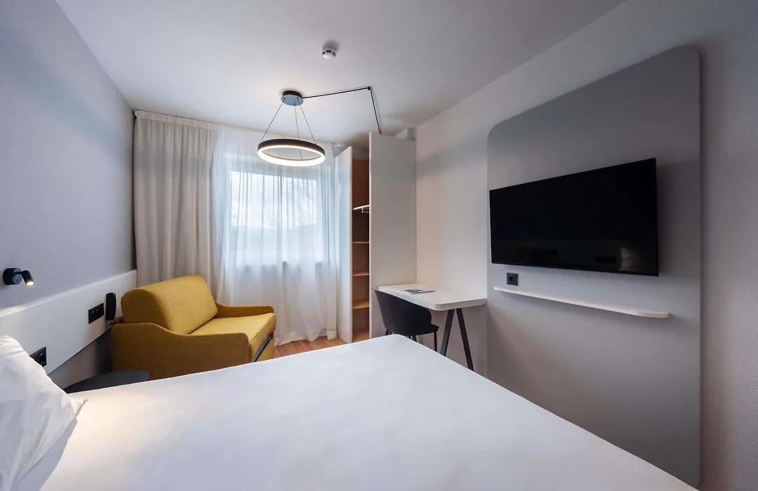 Ibis Murcia-1