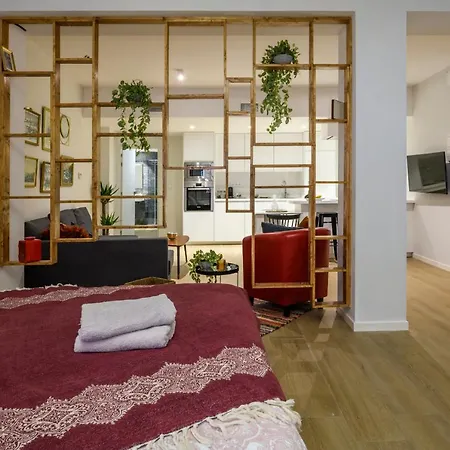 Romea Suites-2